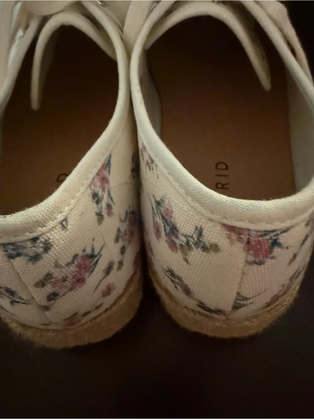 *Extra Wide* Torrid Cream Floral Canvas Lace-Up Sneakers